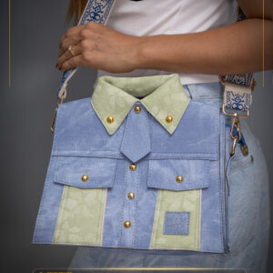 bolso grande tipo camisa color jean y verde