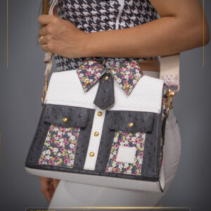 Home bolso grande tipo camisa negro con flores
