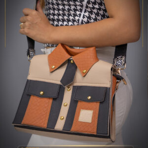bolso grande tipo camisa ejecutivo cafe